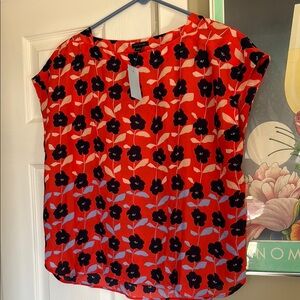 Ann Taylor Floral Red Top size LP